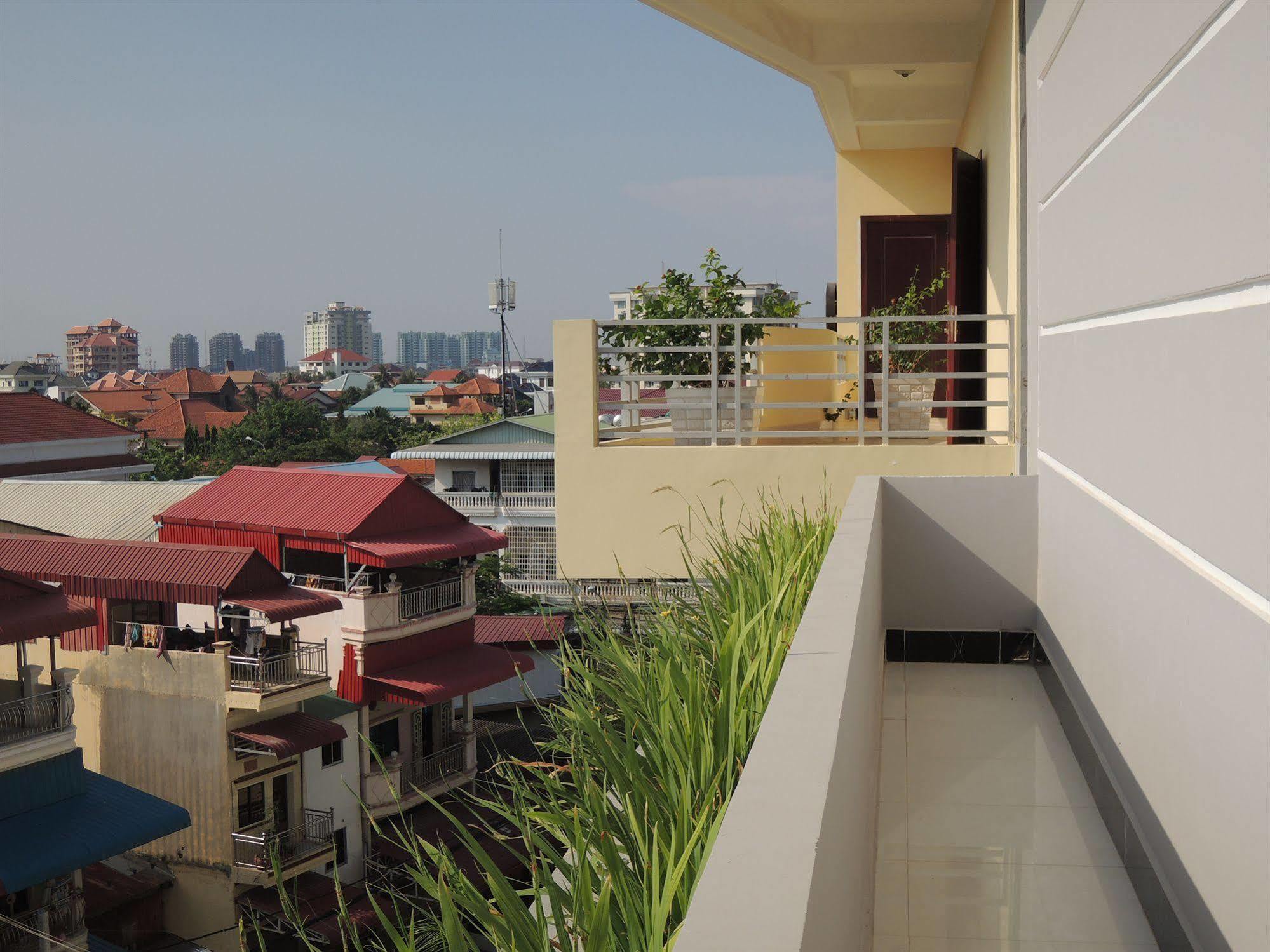 Sen Han Hotel Phnom Penh Extérieur photo