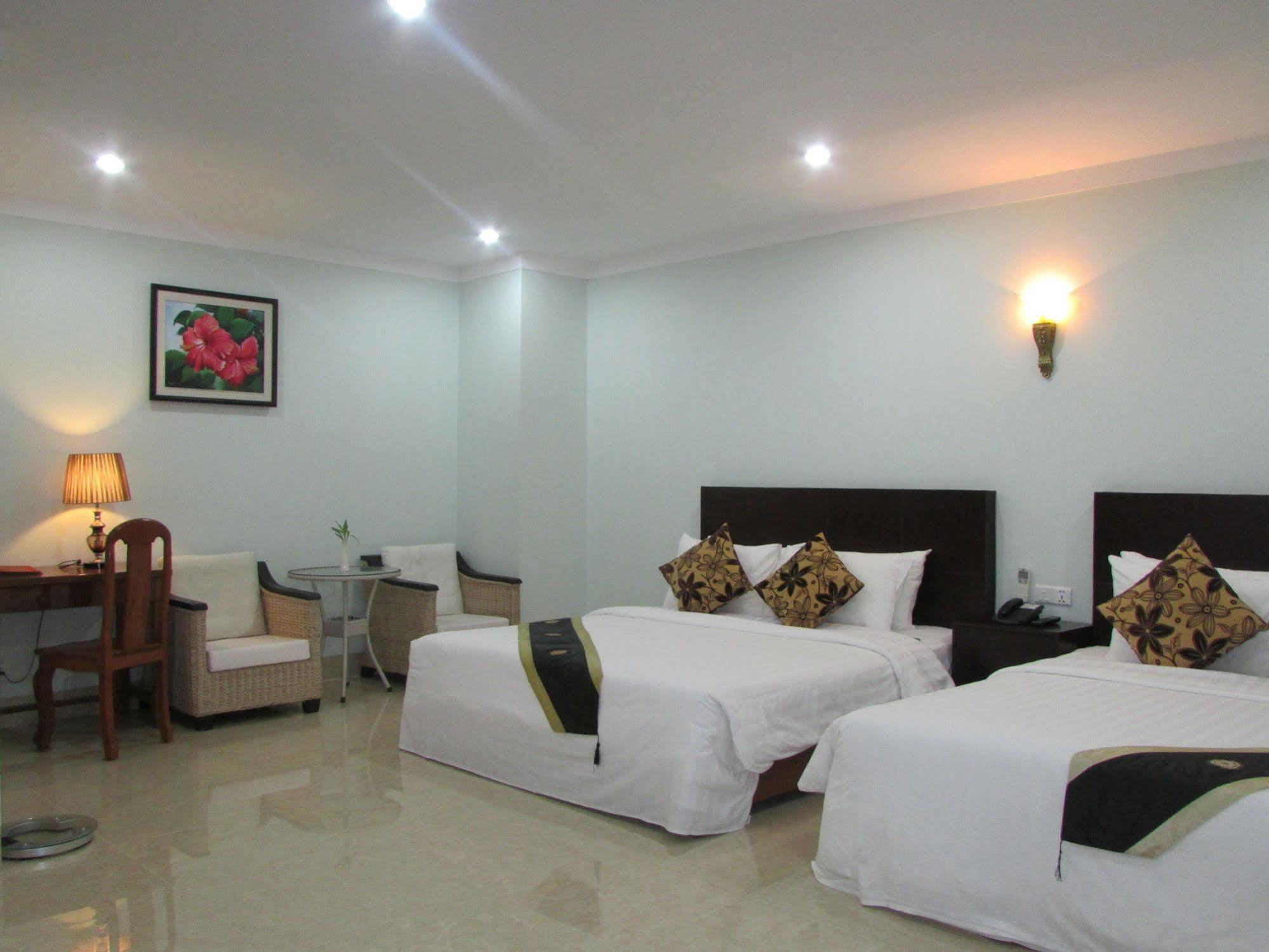Sen Han Hotel Phnom Penh Extérieur photo