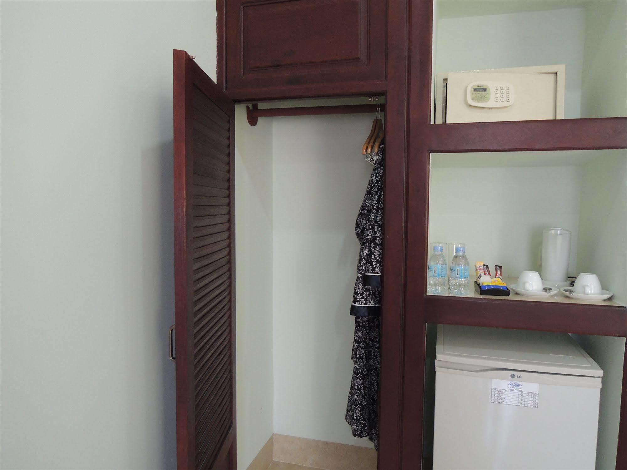 Sen Han Hotel Phnom Penh Extérieur photo