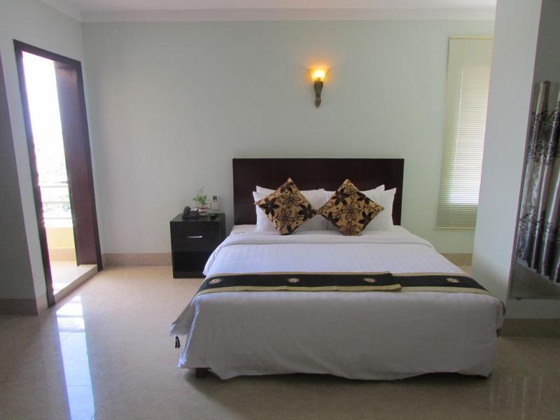 Sen Han Hotel Phnom Penh Extérieur photo